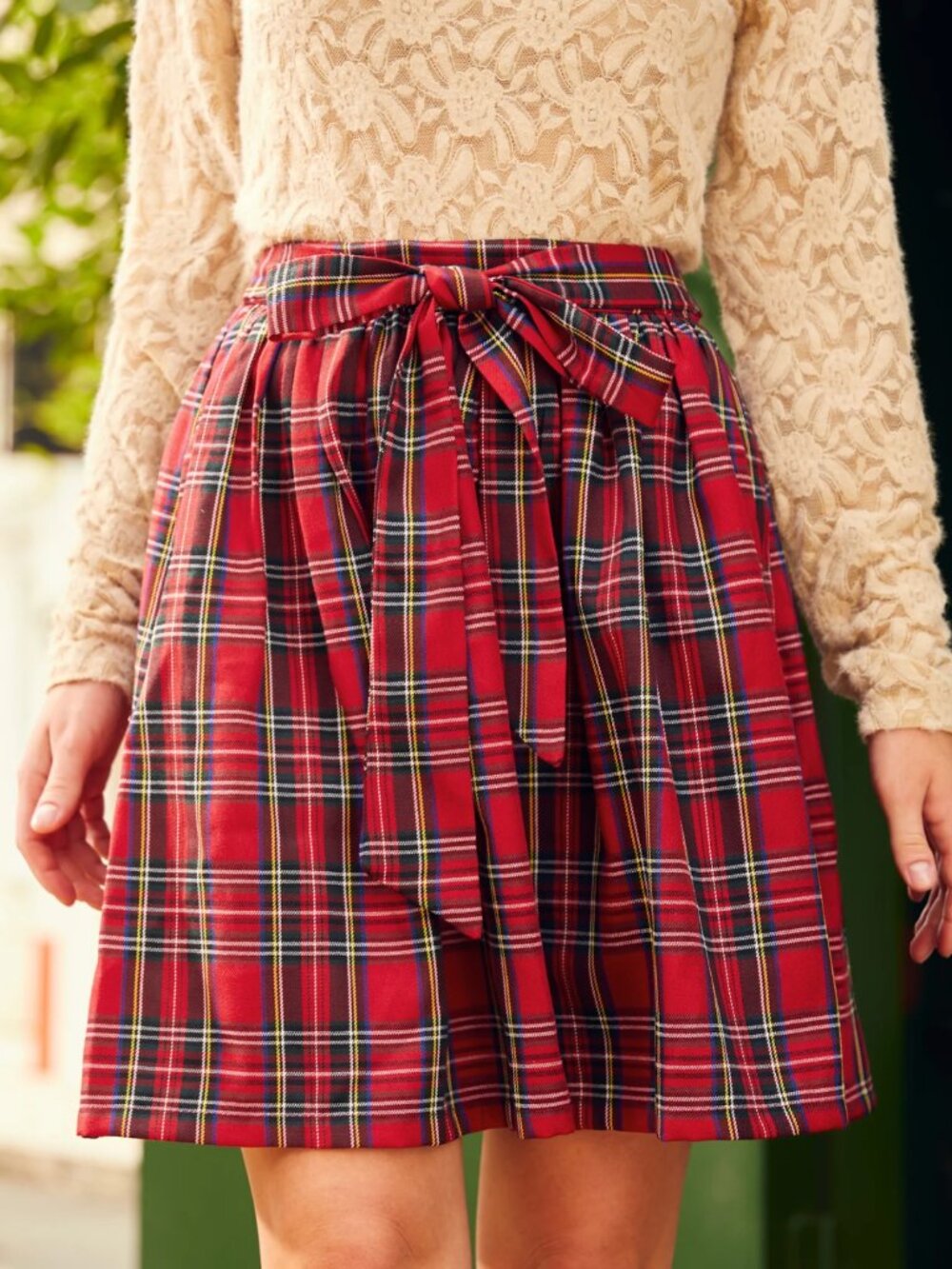New with tags- Adorable plaid skirt with bow- Holidaycore!